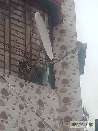 akash-dish-antenna-and-monitor-to-sell-big-3