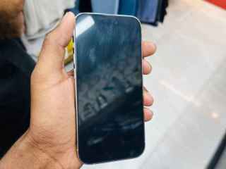 iphone-14-pro-colour-silver-white-storage-256-gb